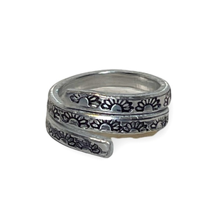 Handmade 7/8 stamped sunflower silver adjustable‎ hypoallergenic wrap ring